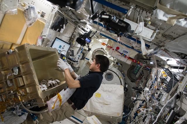 NASA image: Group Combustion Module (GCM) Installation