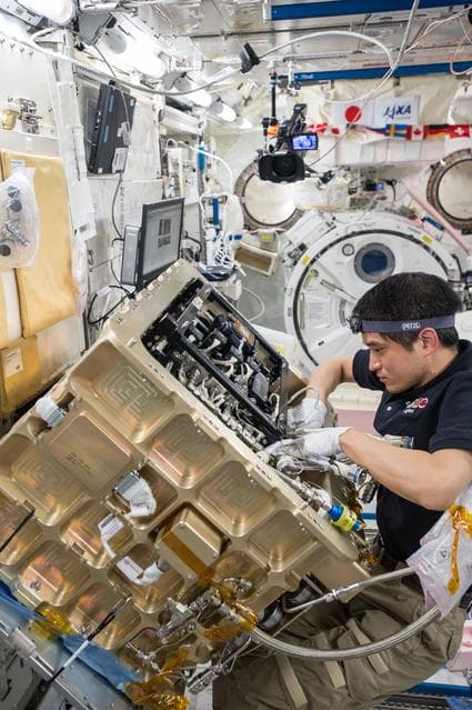 NASA image: Group Combustion Module (GCM) Installation