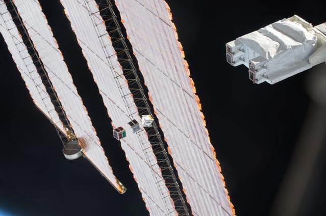NASA image: J-SSOD-6 Deployment
