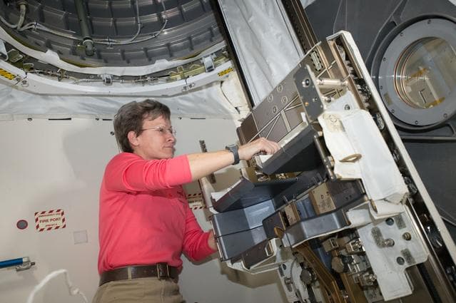 NASA image: iss050e037283