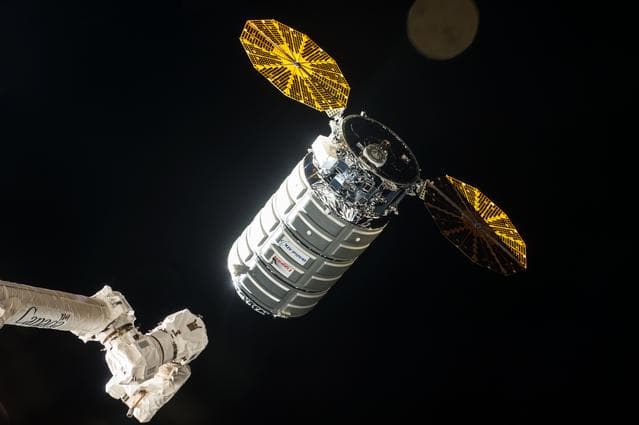 NASA image: iss051e020740