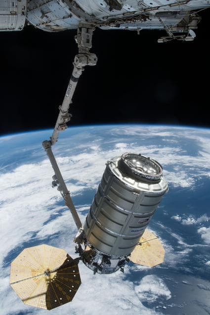 NASA image: iss051e020842