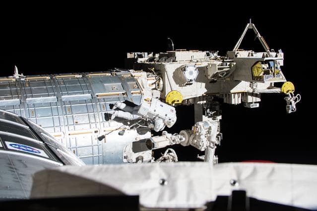 NASA image: iss051e041024