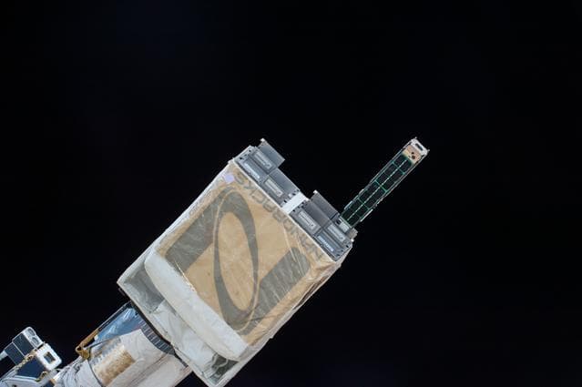 NASA image: iss051e044807