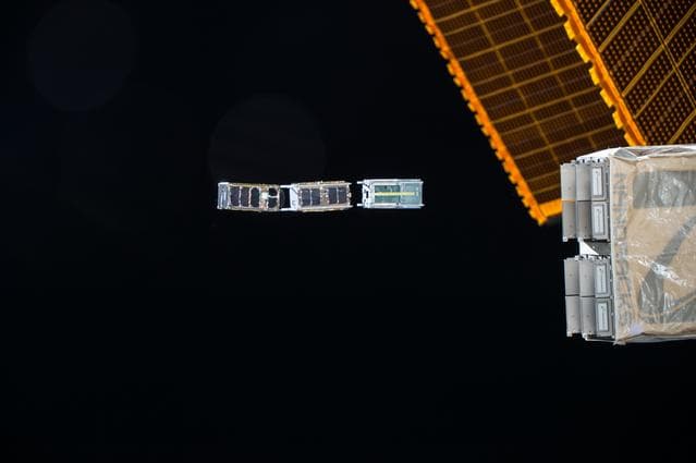 NASA image: iss051e050126