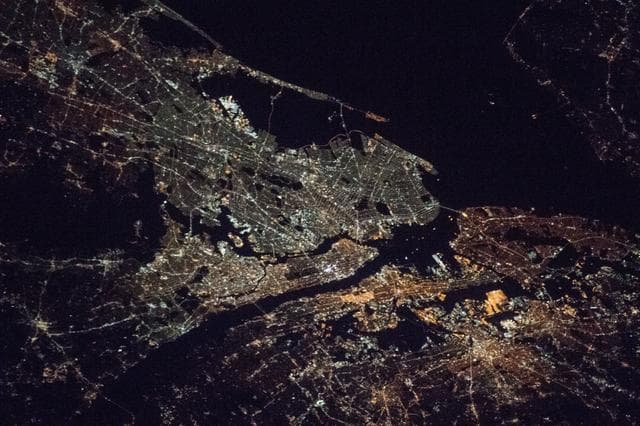 iss053e239527