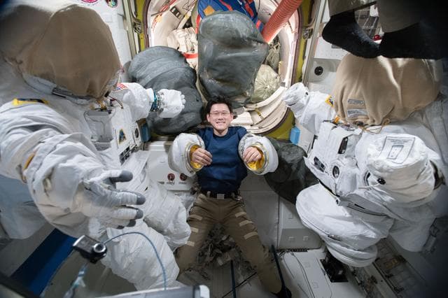 NASA image: iss054e014016