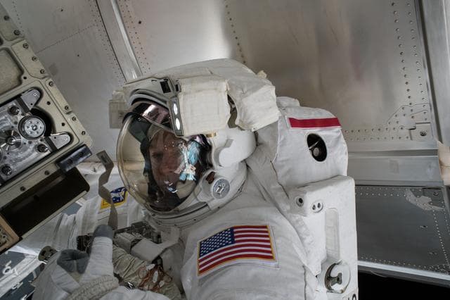 NASA image: iss055e071501
