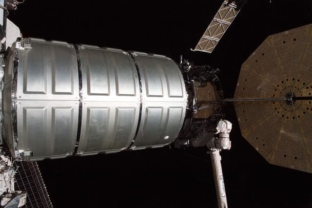 NASA image: Cygnus Capture