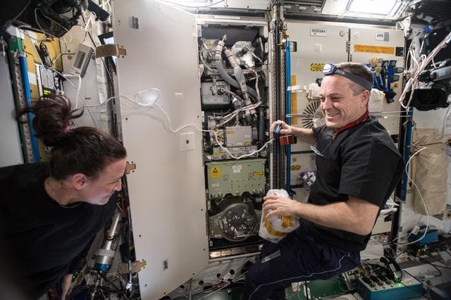NASA image: Hydrogen Sensor Oxygen Generation System (OGS) Remove and Replace (R&R)