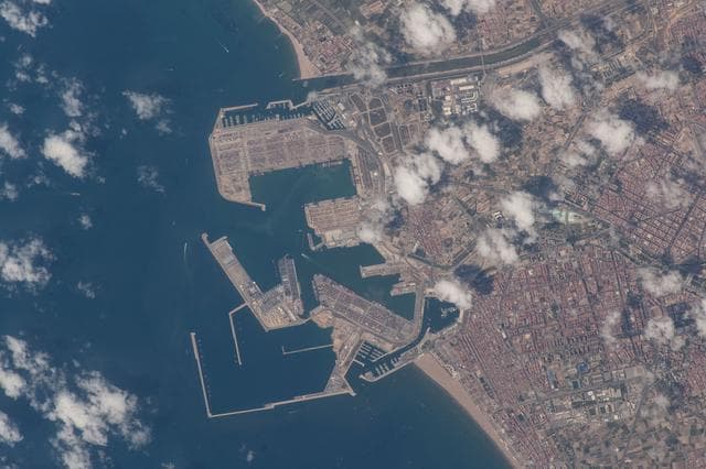NASA image: iss056e032465