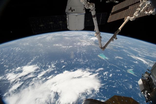 NASA image: iss056e085362