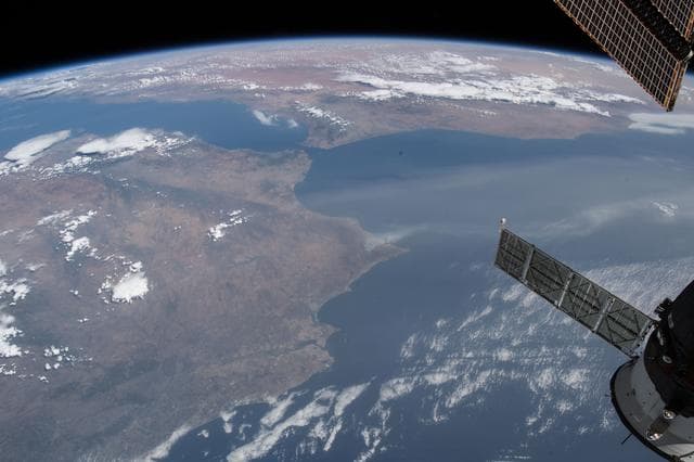 NASA image: iss056e127068