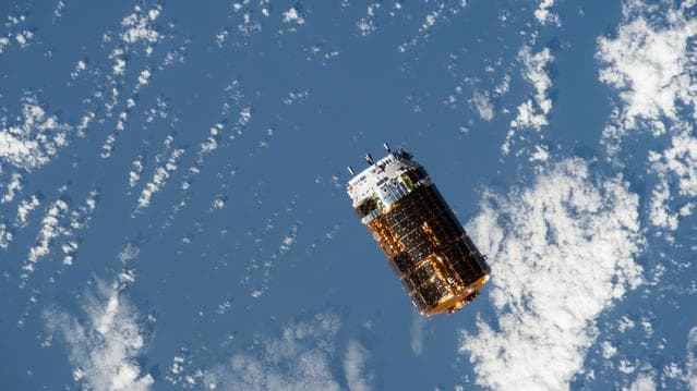 NASA image: iss056e195827