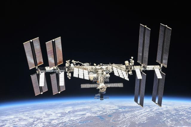 NASA image: iss056e201225