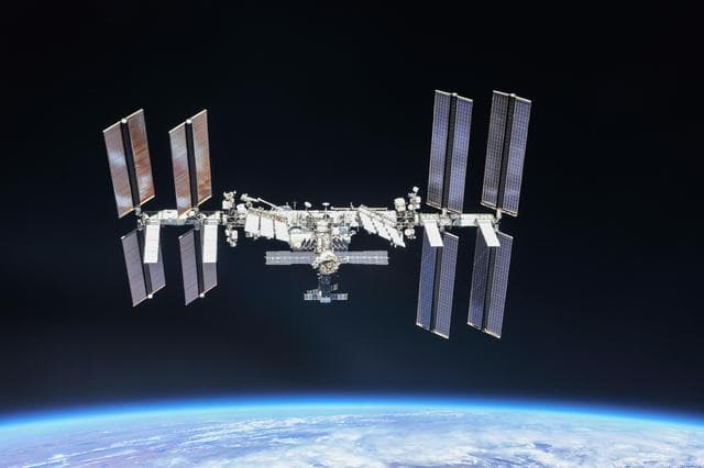 NASA image: iss056e201262