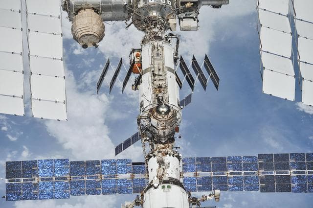 NASA image: iss056e201382