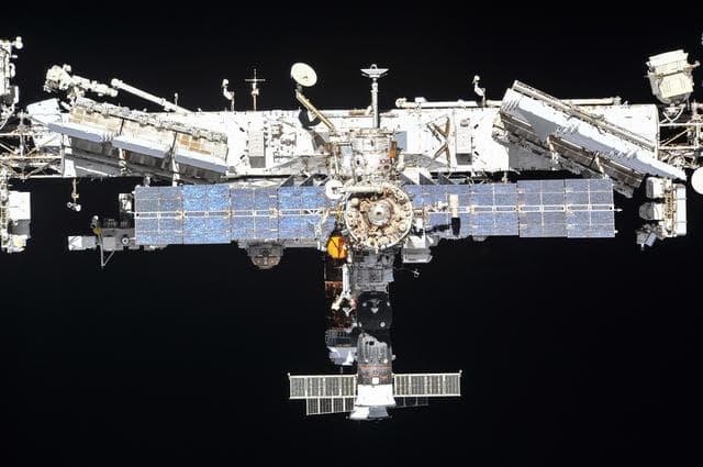 NASA image: iss056e201395