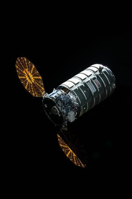 NASA image: iss057e102365