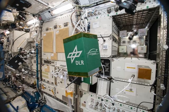 NASA image: iss057e105652