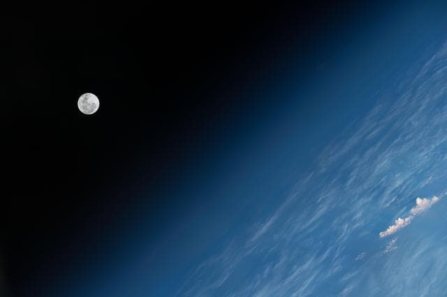 NASA image: iss057e106068
