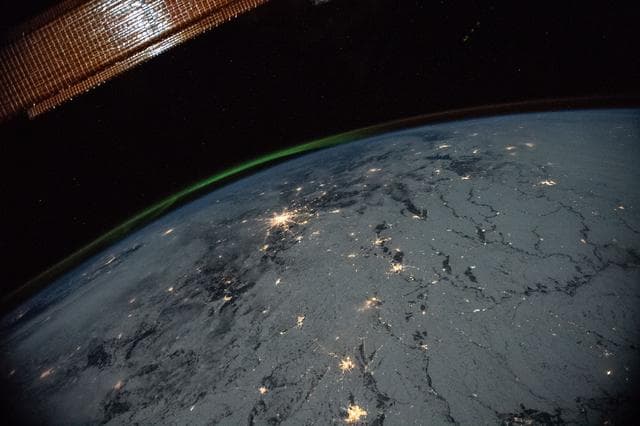 NASA image: View of the Earth's limb with an aurora