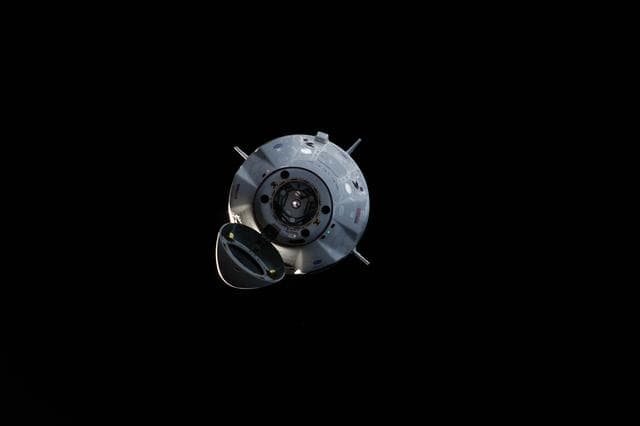 NASA image: iss058e027295
