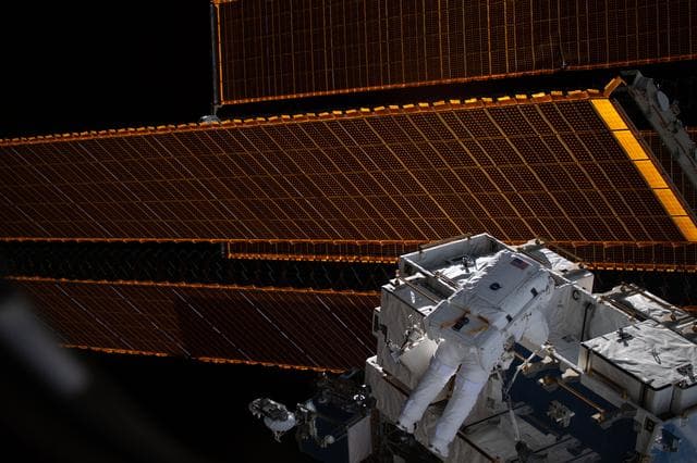 NASA image: iss059e002991