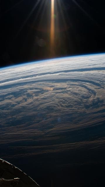 NASA image: iss059e006522