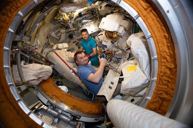 NASA image: iss059e072275