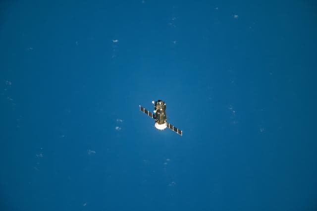 NASA image: iss059e122556