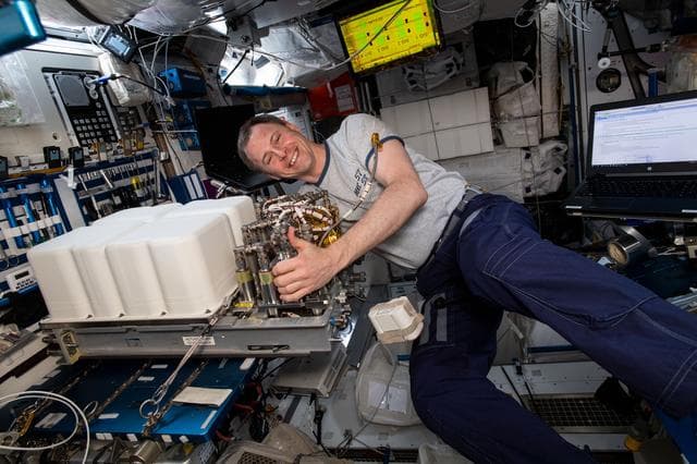 NASA image: iss060e002416
