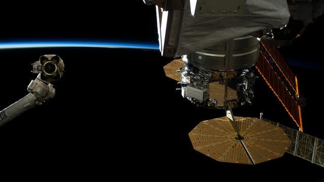 NASA image: iss060e007151