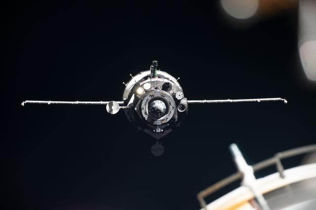 NASA image: iss060e013730
