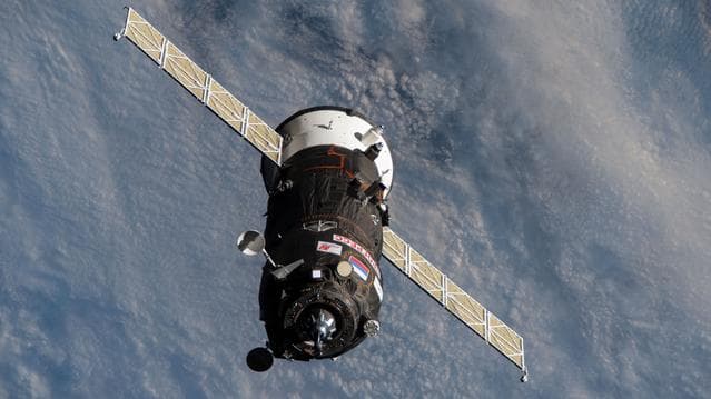 NASA image: iss060e020144