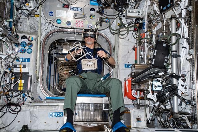 NASA image: iss060e021138