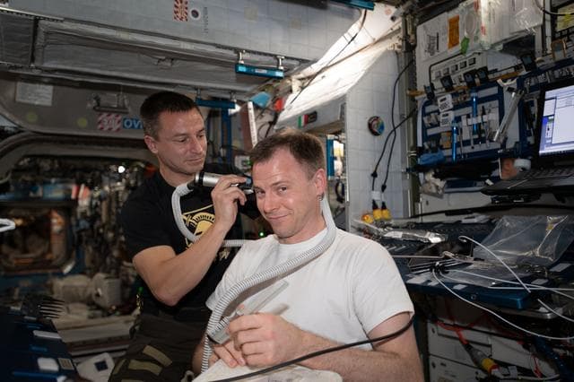NASA image: iss060e021661