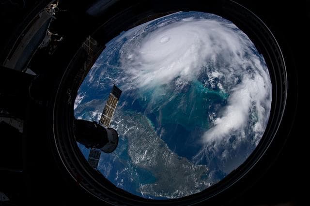 iss060e050390