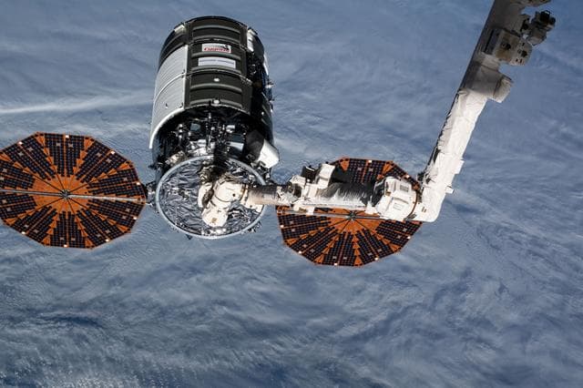 NASA image: iss061e030793