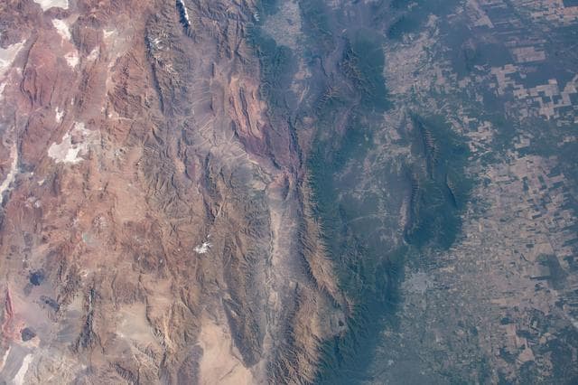 NASA image: iss061e048086