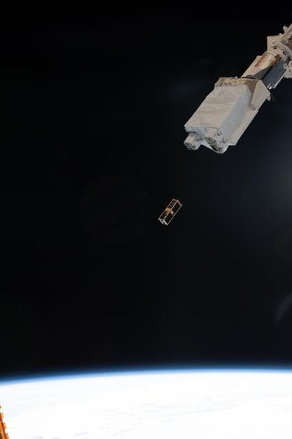 NASA image: iss061e052148
