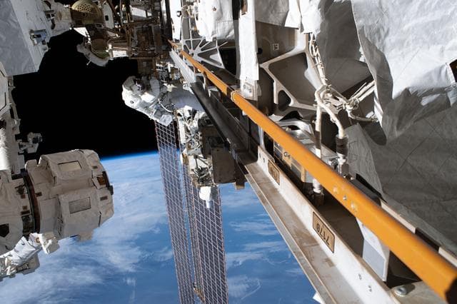 NASA image: iss061e058144