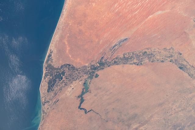 NASA image: iss061e063348