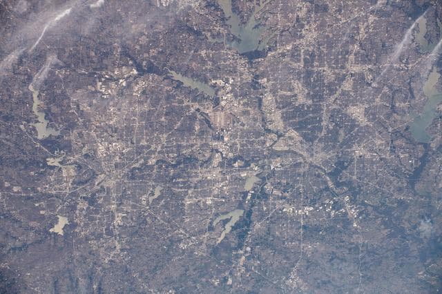 NASA image: iss061e067843