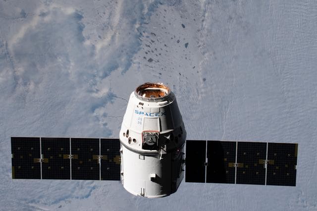 NASA image: iss061e069105