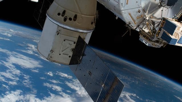 NASA image: iss061e100234