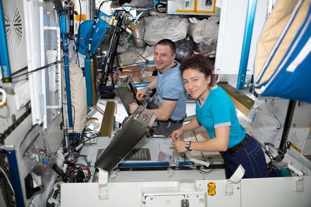 NASA image: iss061e144870