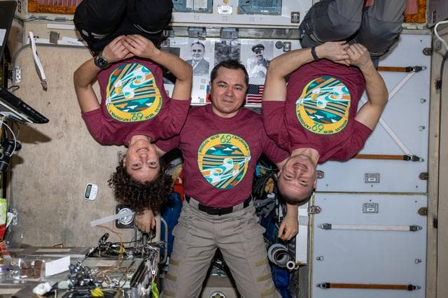 NASA image: iss062e000449