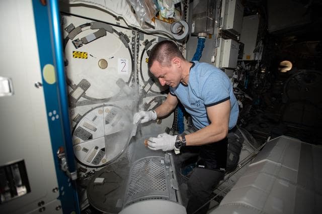 NASA image: iss062e105756