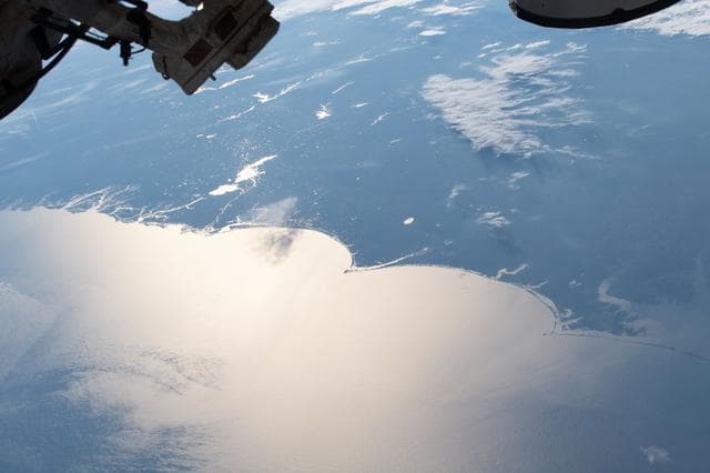 NASA image: iss062e147490